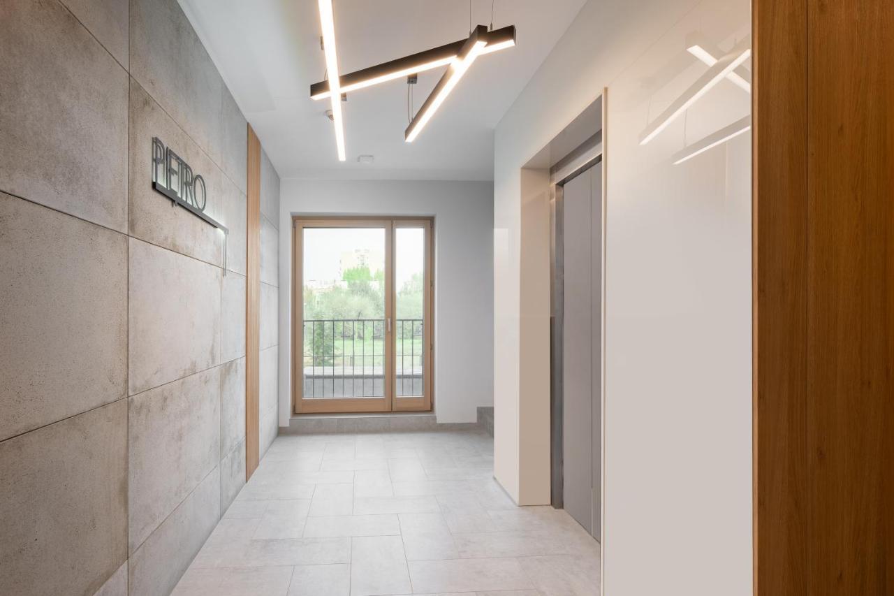 Wola Nakielska Comfort Apartment Варшава Екстер'єр фото